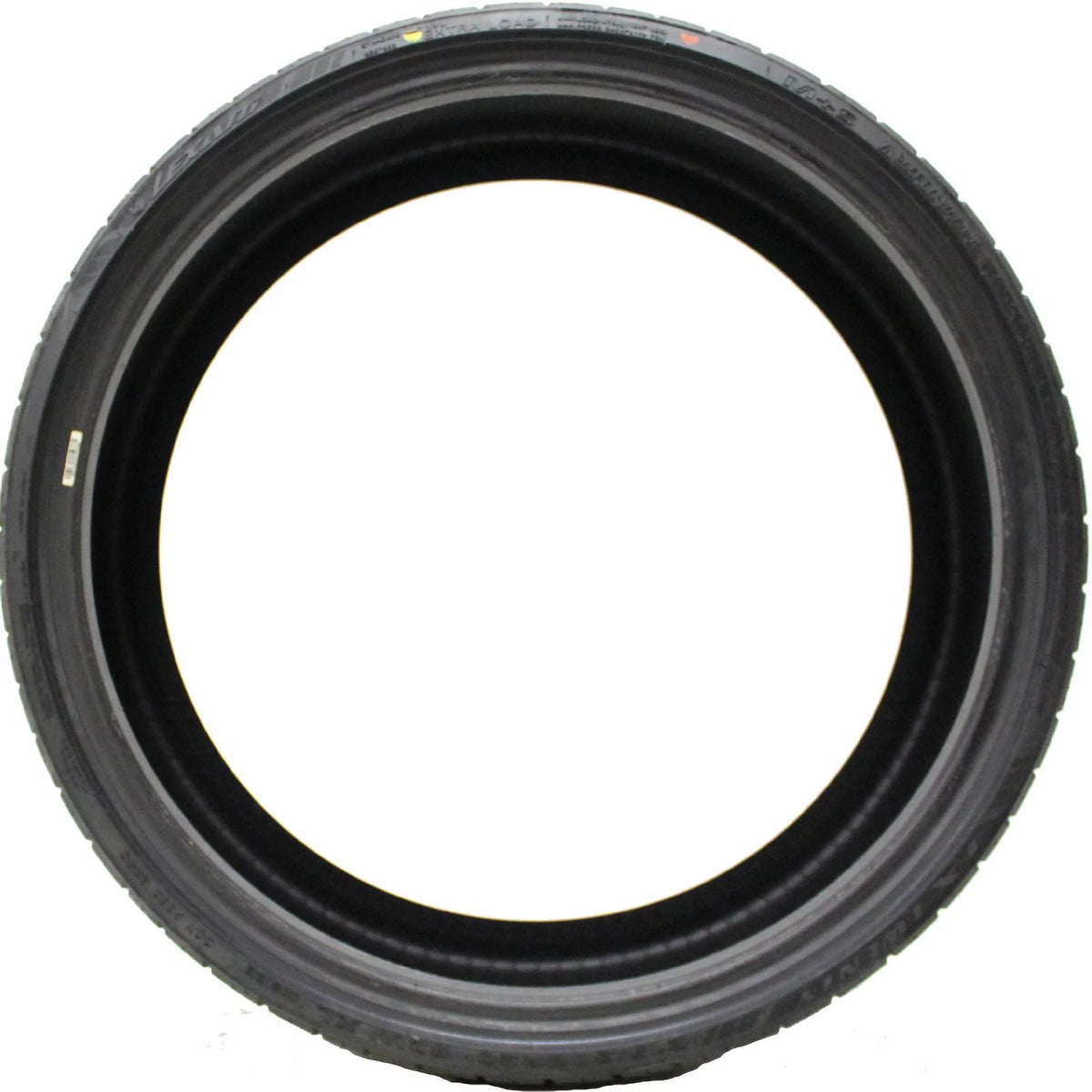 255/35ZR20 97W XL Passenger Tire V869476