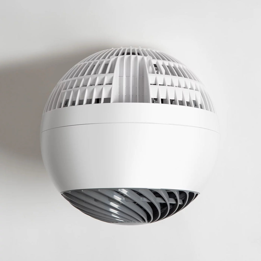 White Remote Controlled Compact Globe Oscillating Circulating Fan Y8201