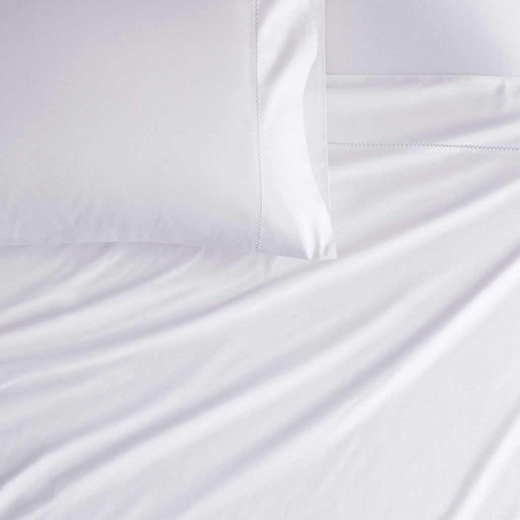 Organic Ivory 300-Thread Count Full Fitted Sheet D982