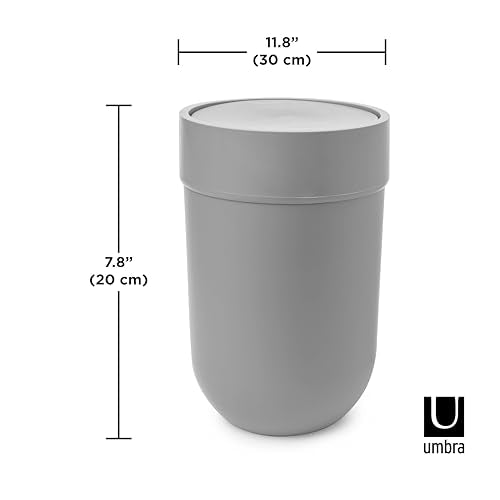 Small Black Trash Can with Lid I225